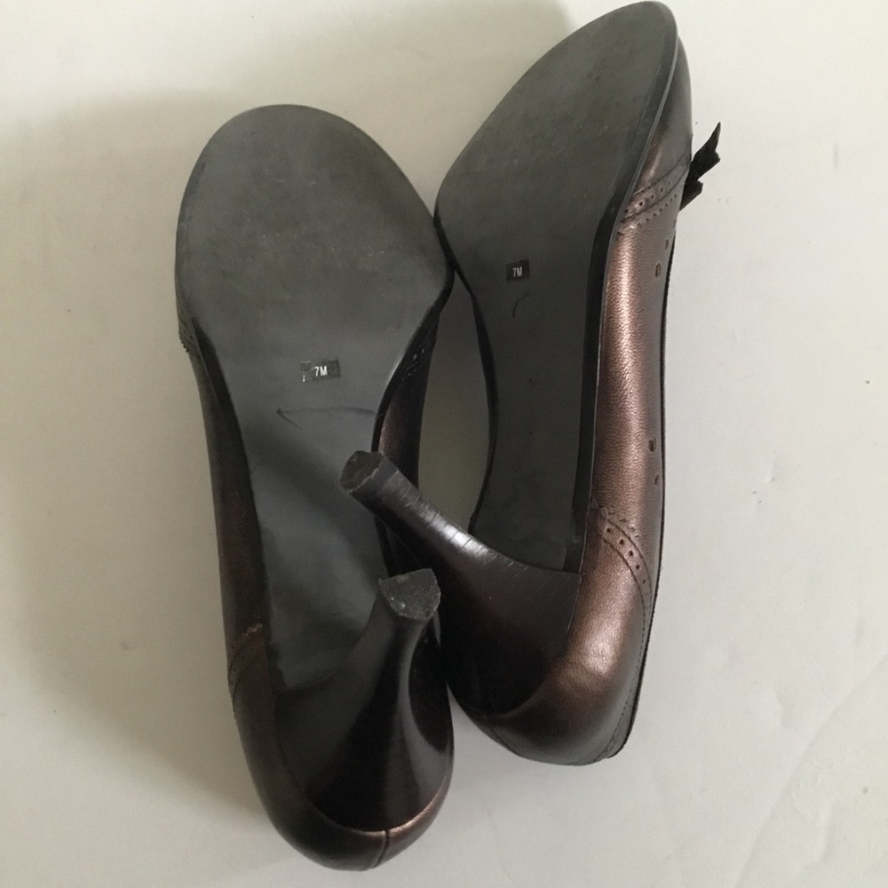 Franco Sarto Leather Peep Toe High Heel Pump - Picture 4 of 8